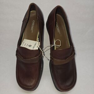 NWT CHEROKEE Brown Leather Slip On Casual Loafers Size 9
